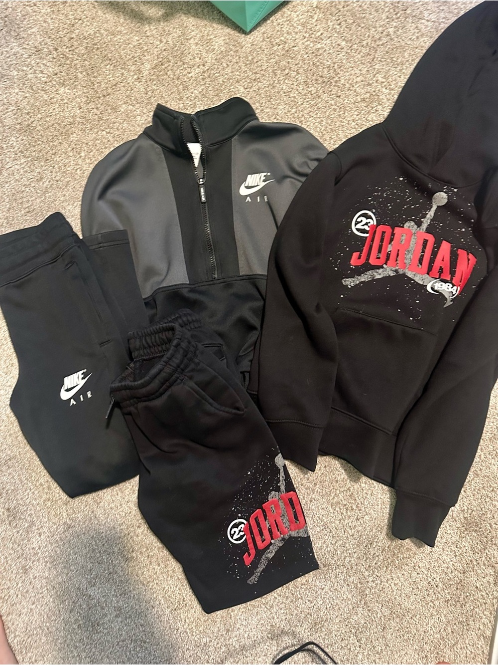 Nike & Jordan Kids sets
